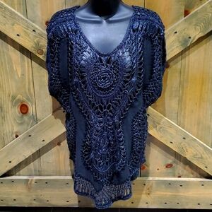 BLACK KNIT TOP WITH FAUX SUEDE ACCENTS SIZE LARGE